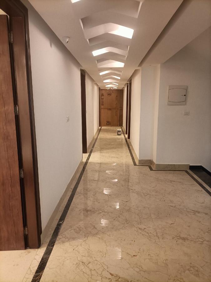 Family Hotel Tark Near Igi Airport Delhi Nova Deli Exterior foto