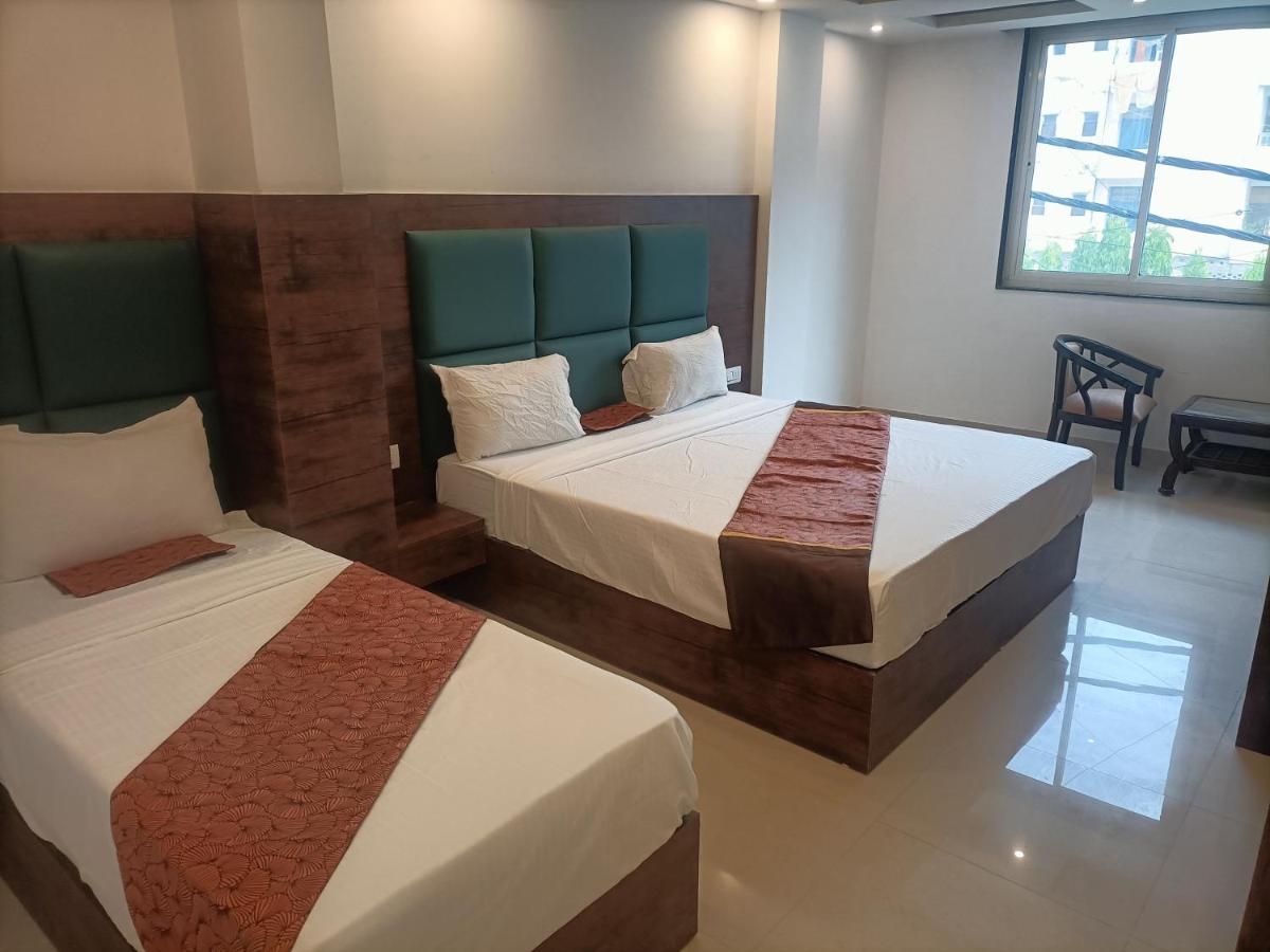 Family Hotel Tark Near Igi Airport Delhi Nova Deli Exterior foto