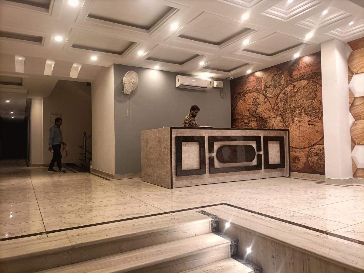 Family Hotel Tark Near Igi Airport Delhi Nova Deli Exterior foto