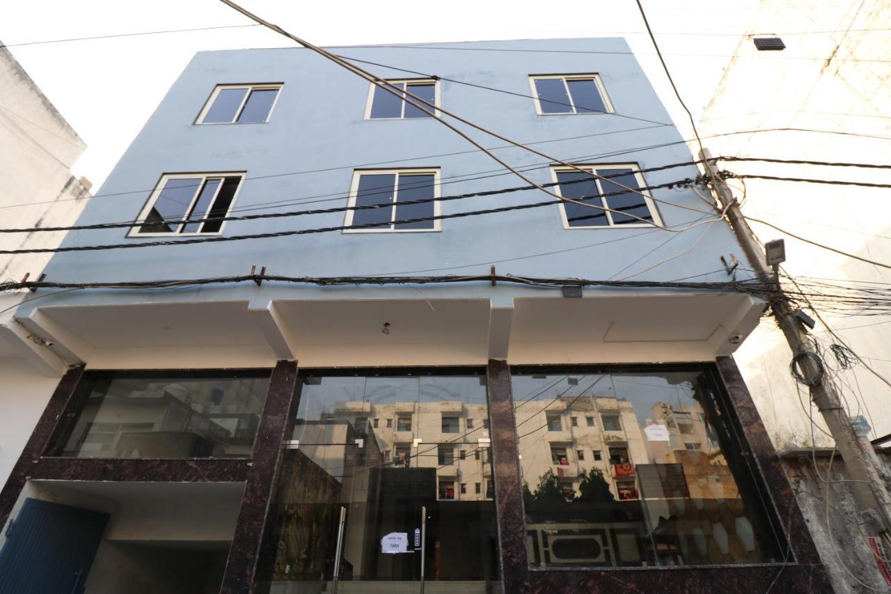 Family Hotel Tark Near Igi Airport Delhi Nova Deli Exterior foto